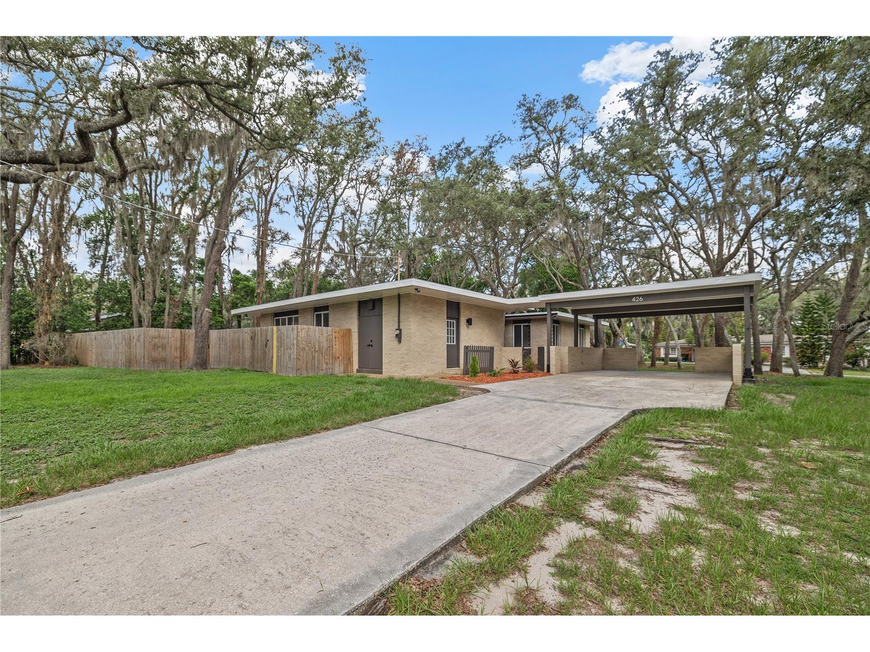426 Fern Cliff Avenue Tampa FL 33617 TB8521806 image2