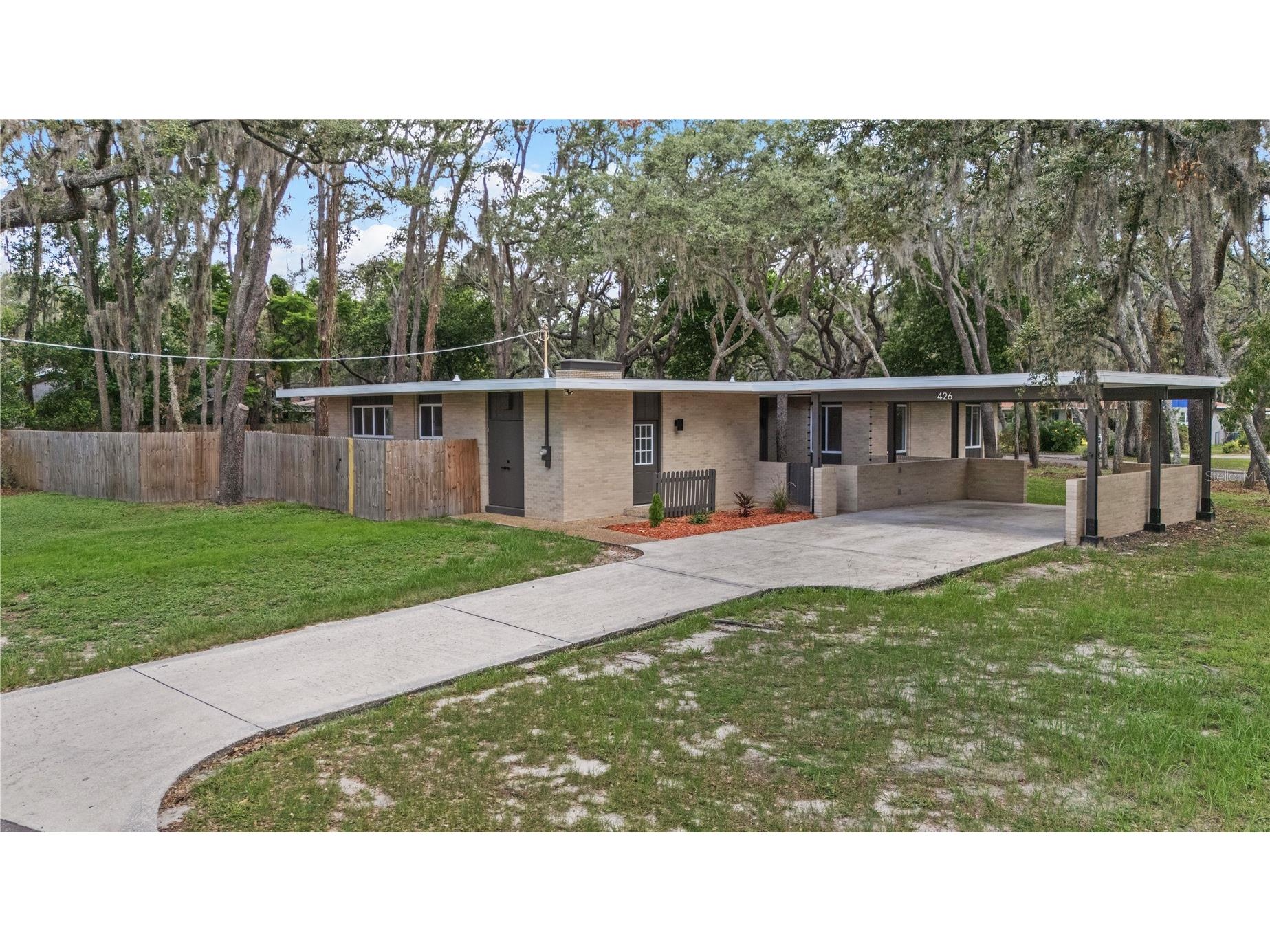 426 Fern Cliff Avenue Tampa FL 33617 TB8521806 image3