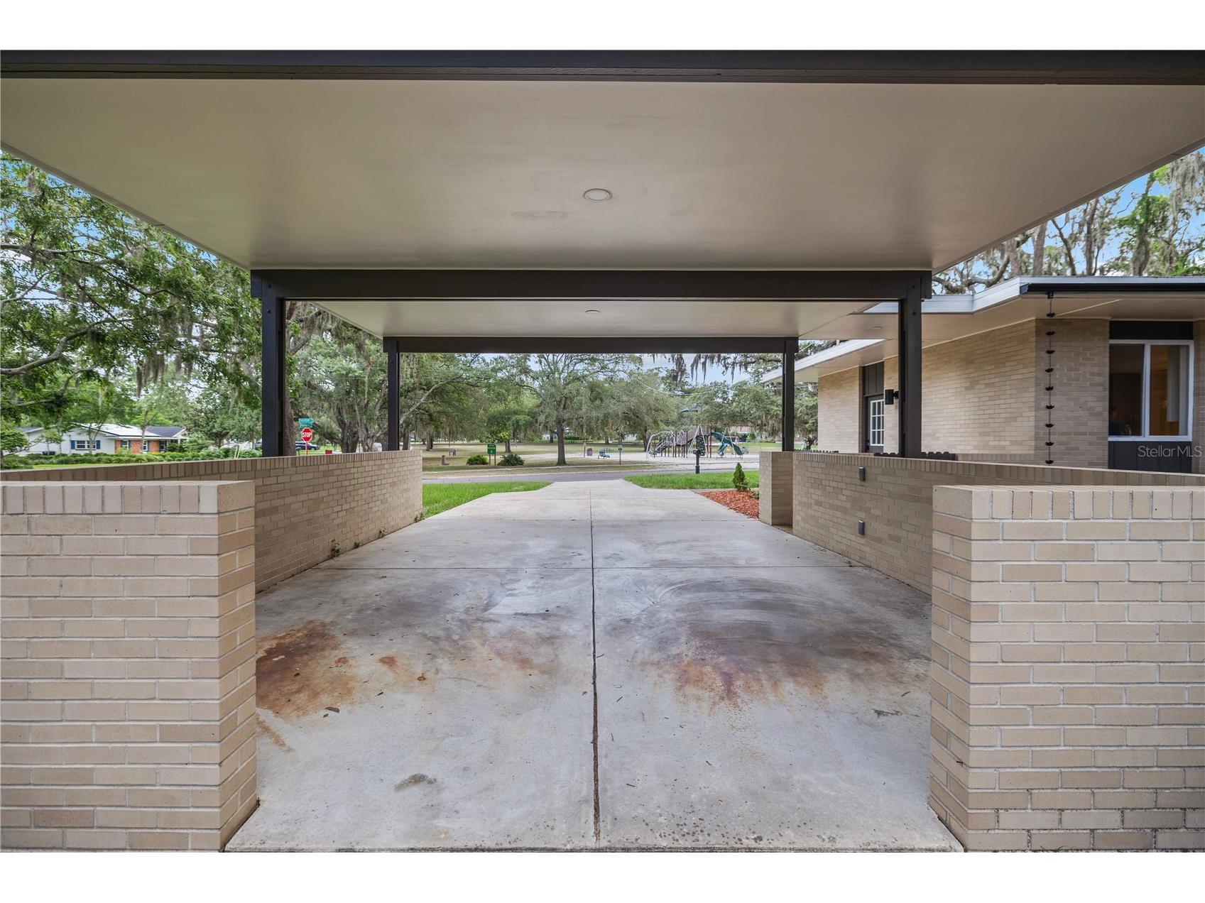 426 Fern Cliff Avenue Tampa FL 33617 TB8521806 image5