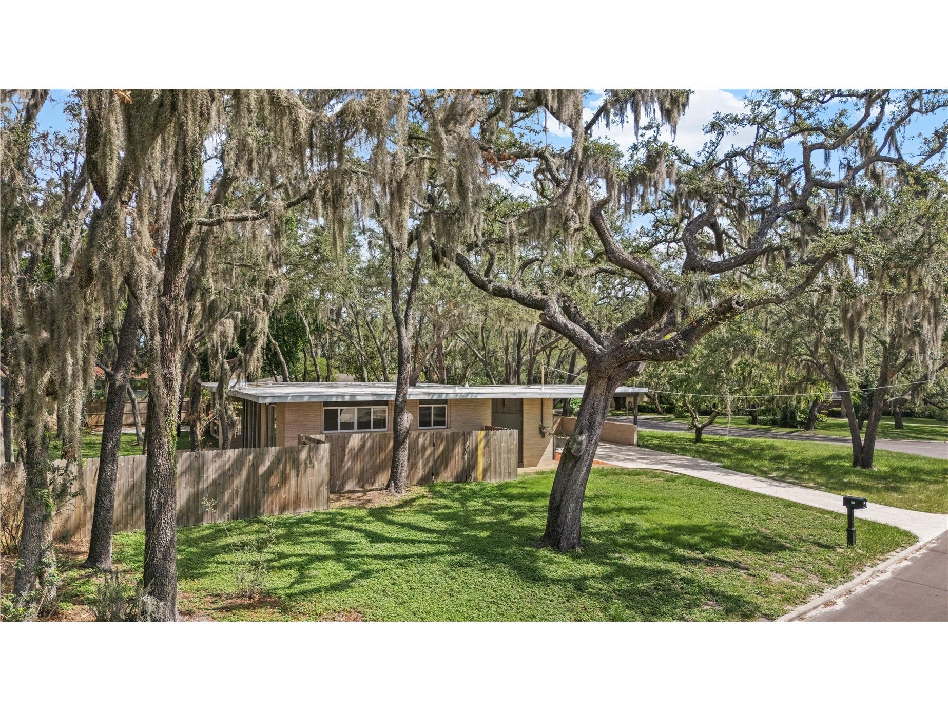 426 Fern Cliff Avenue Tampa FL 33617 TB8521806 image52