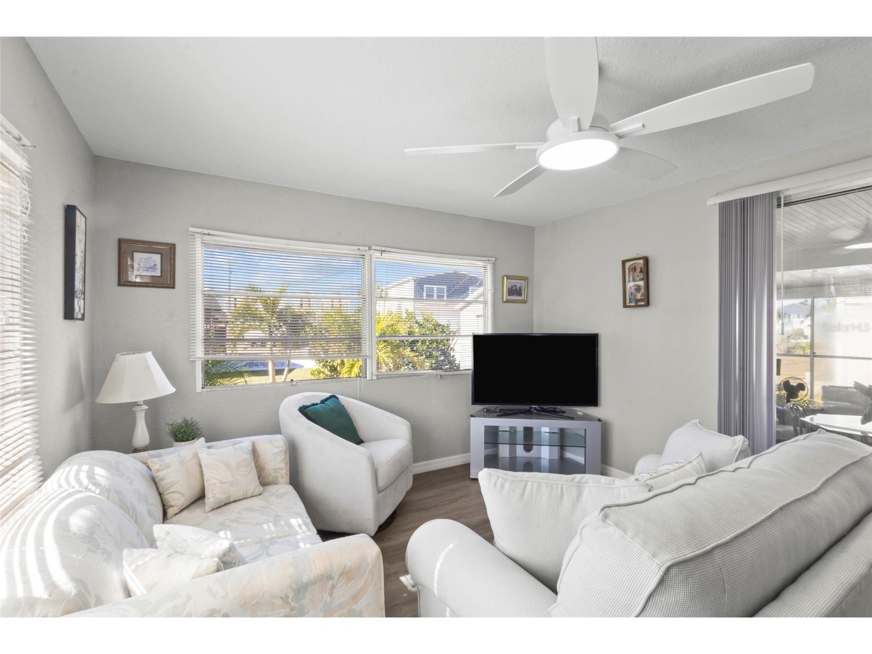 426 Hatchett Creek Road Venice FL 34285 - ROBERTS BAY N6142410 image12