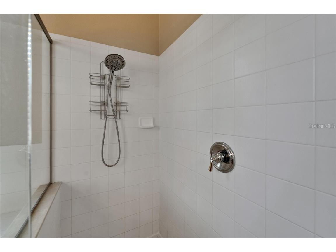 426 Islebay Drive Apollo Beach FL 33572 TB8374977 image22