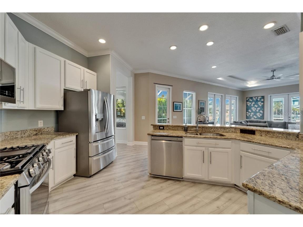 426 Islebay Drive Apollo Beach FL 33572 TB8374977 image47