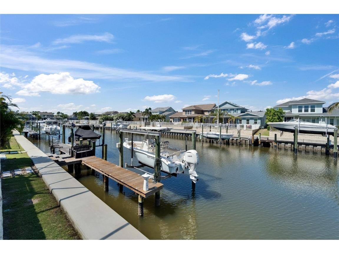 426 Islebay Drive Apollo Beach FL 33572 TB8374977 image69