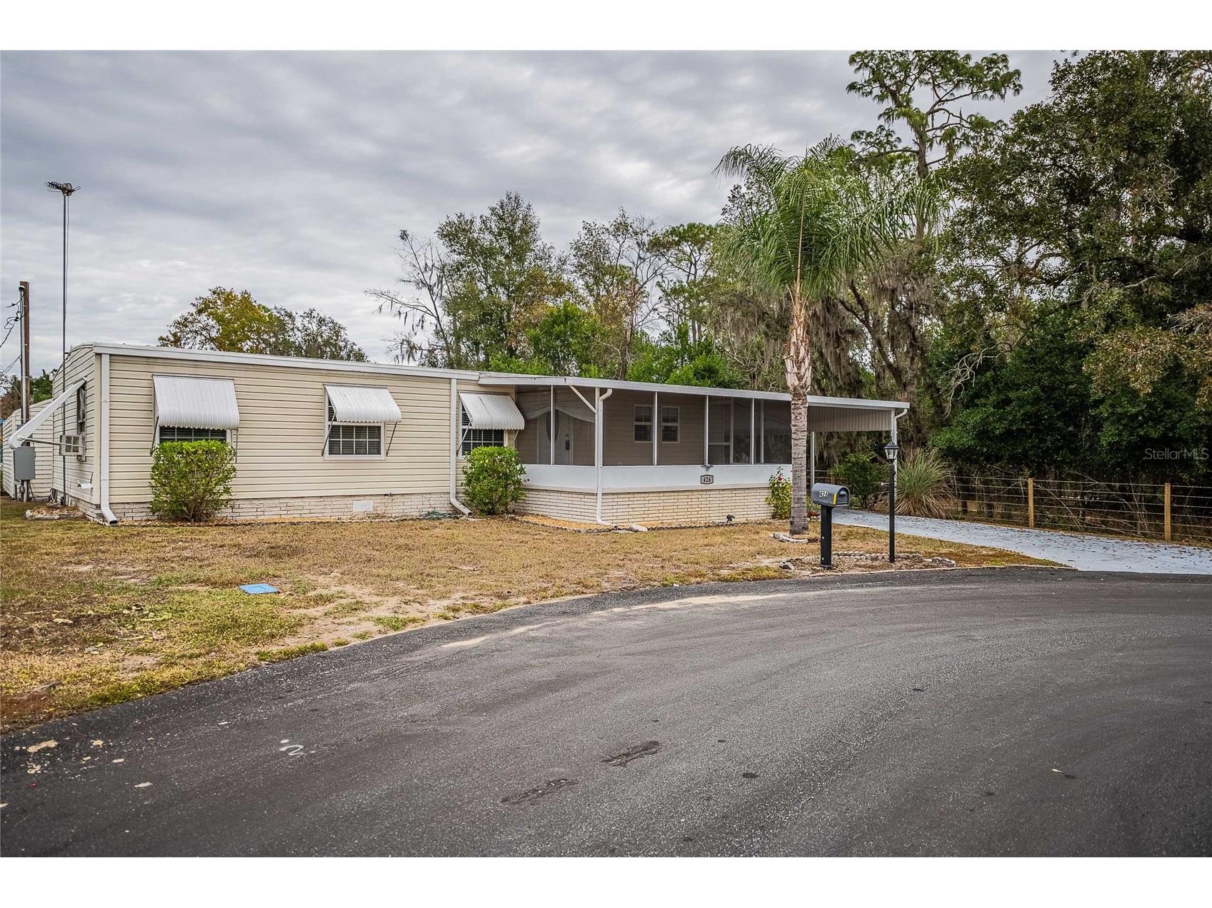 426 Martin Drive Lakeland FL 33809 L4957648 image2