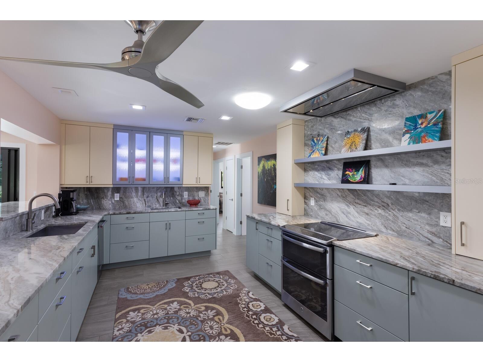 426 N Shore Drive Sarasota FL 34234 A4676229 image12