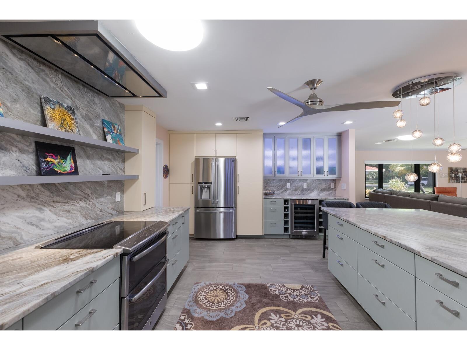 426 N Shore Drive Sarasota FL 34234 A4676229 image14