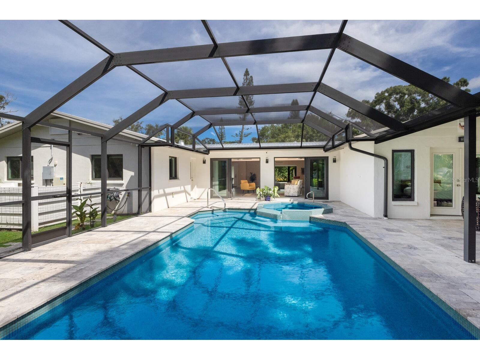 426 N Shore Drive Sarasota FL 34234 A4676229 image21