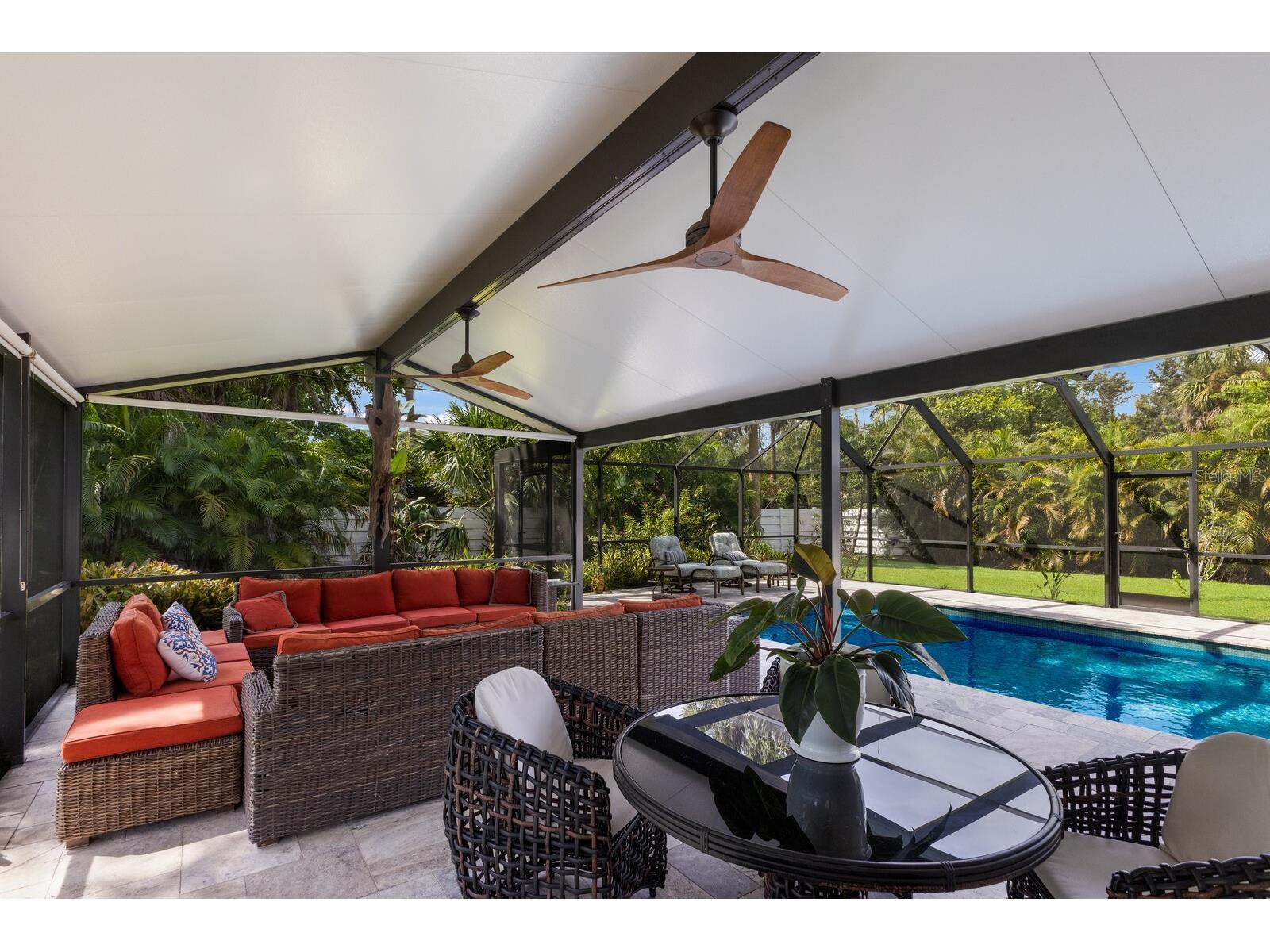 426 N Shore Drive Sarasota FL 34234 A4676229 image23