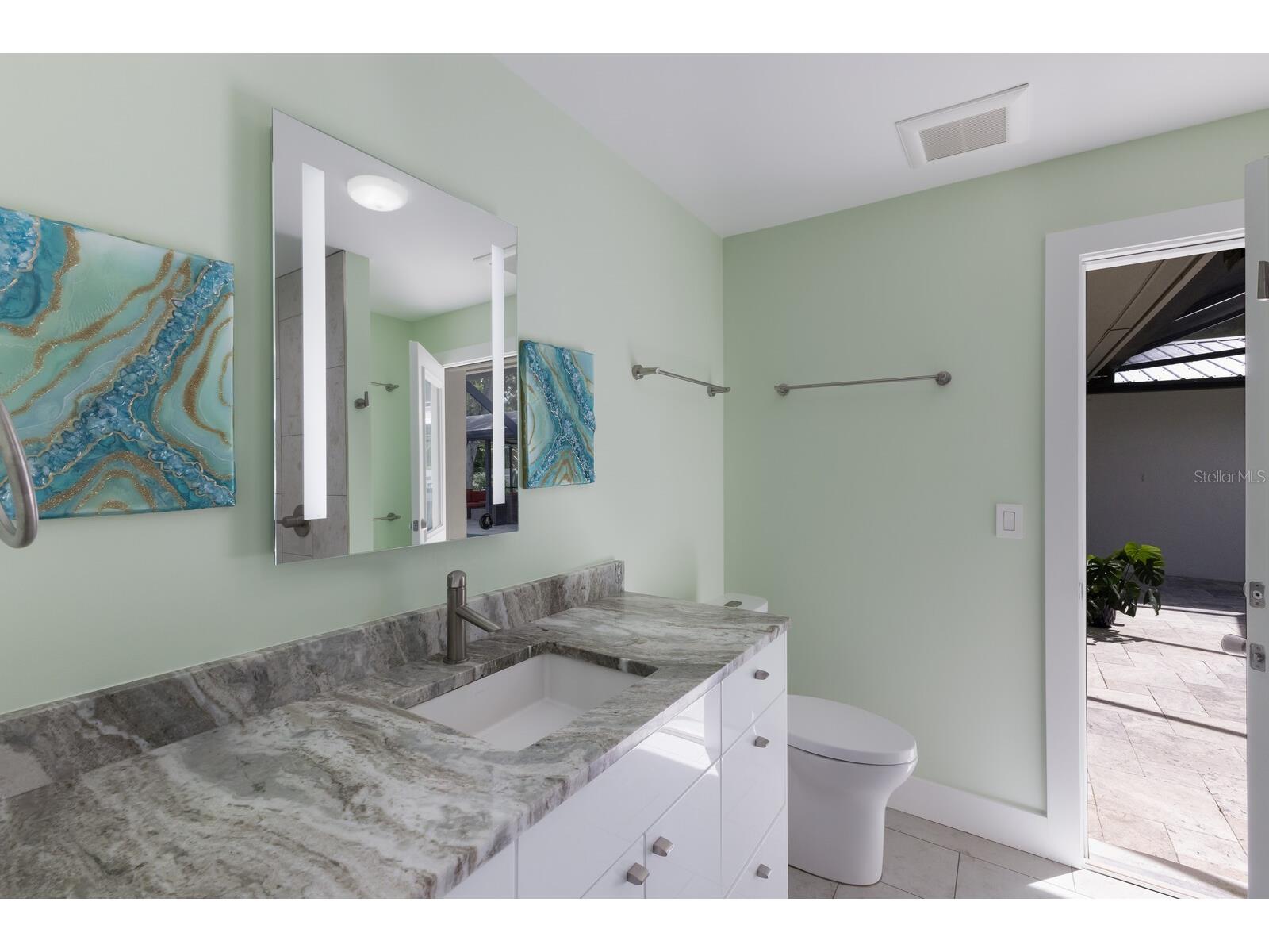 426 N Shore Drive Sarasota FL 34234 A4676229 image34