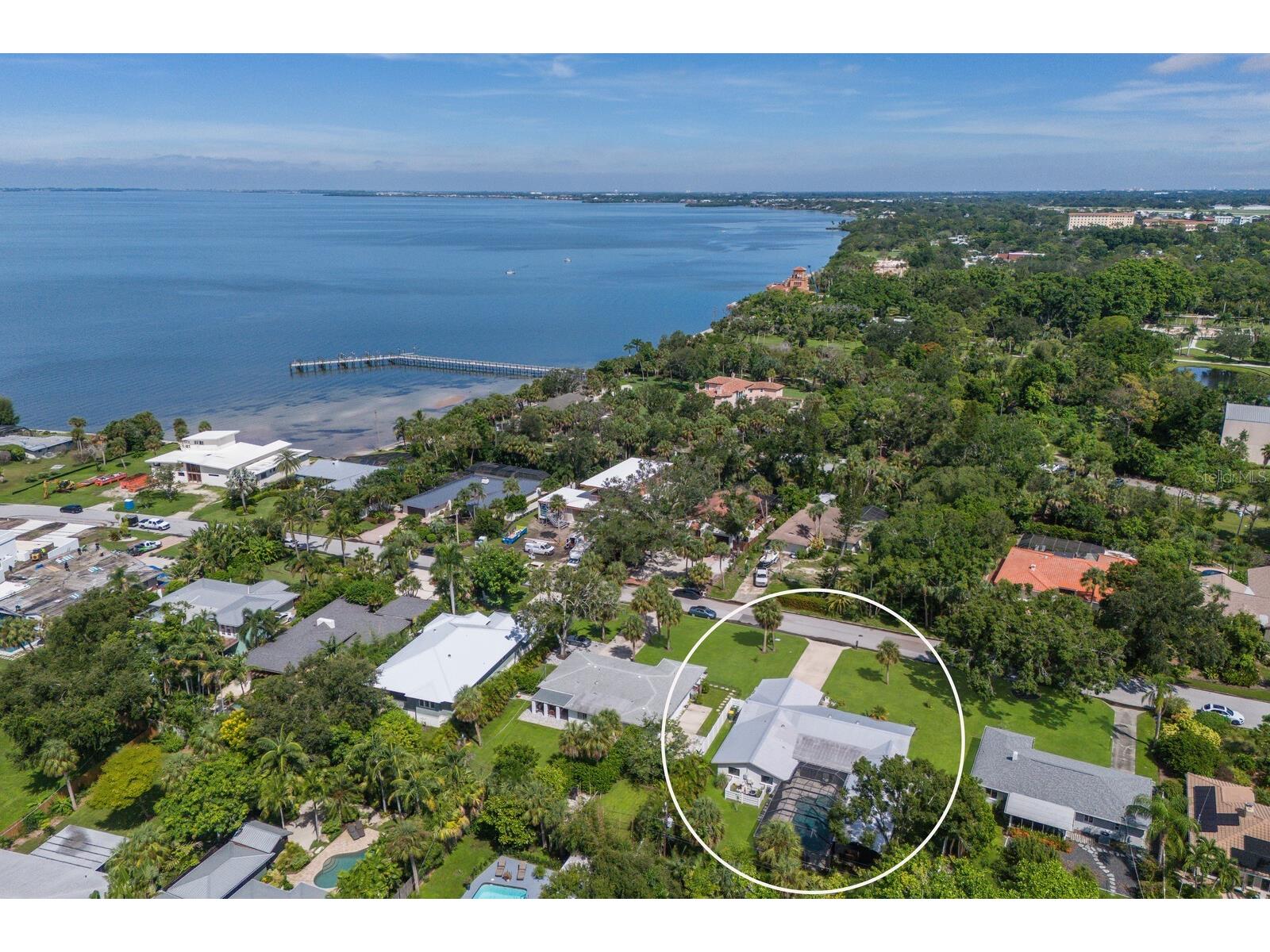 426 N Shore Drive Sarasota FL 34234 A4676229 image43