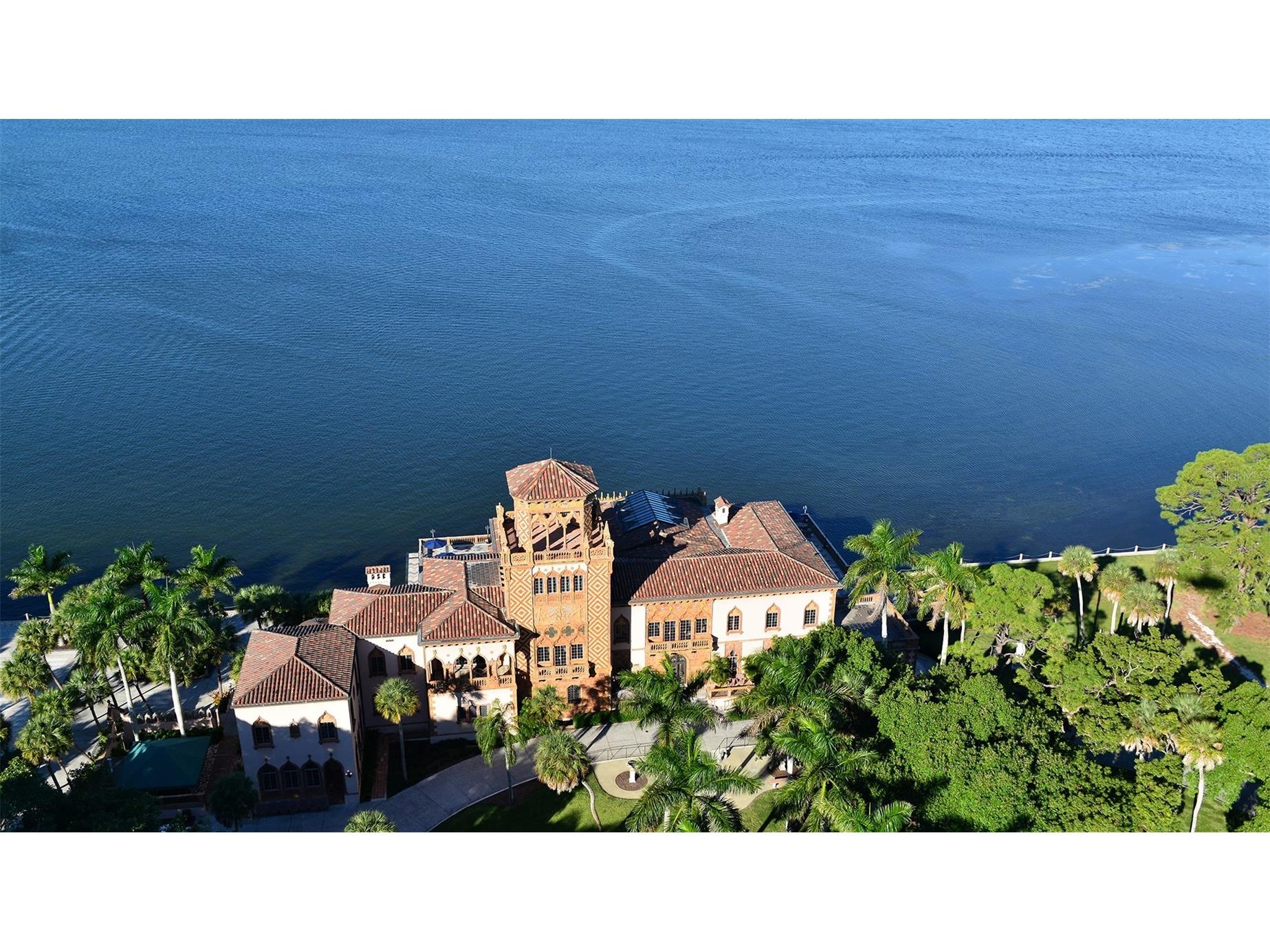 426 N Shore Drive Sarasota FL 34234 A4676229 image48