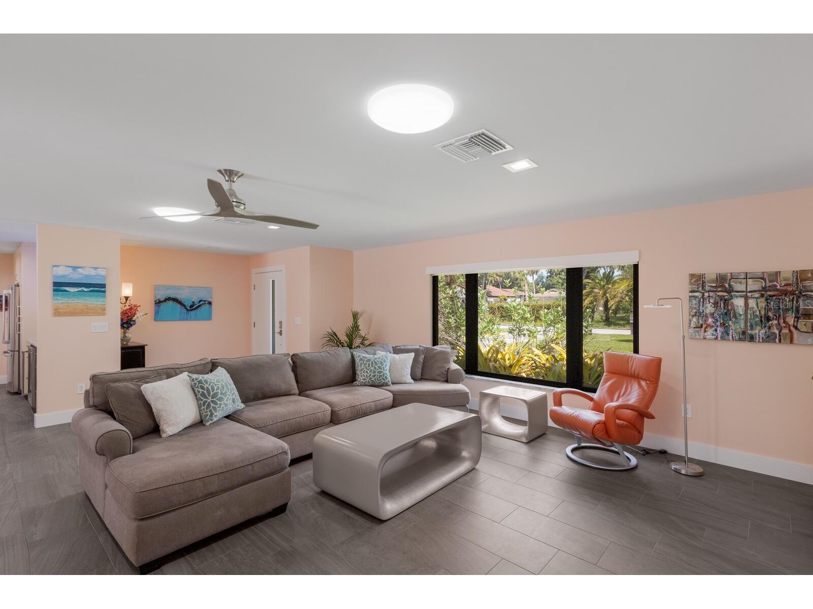 426 N Shore Drive Sarasota FL 34234 A4676229 image8