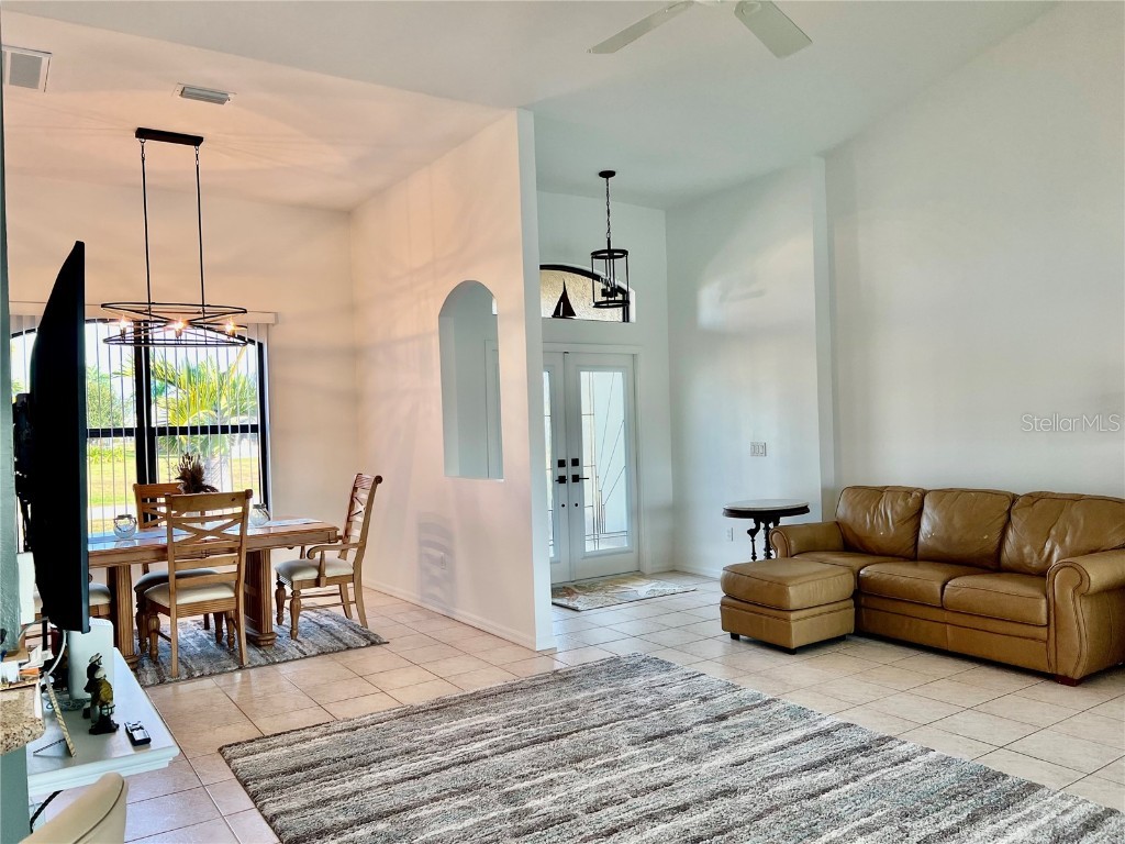 426 NW 37th Place Cape Coral FL 33993 C7516607 image16