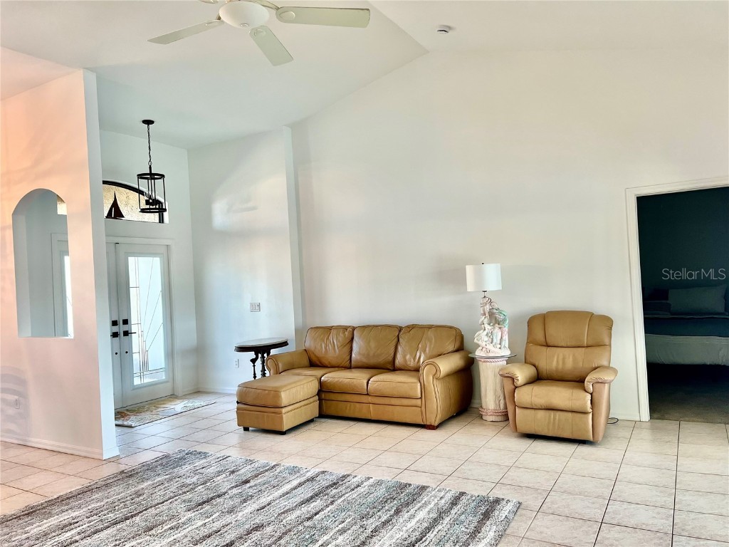 426 NW 37th Place Cape Coral FL 33993 C7516607 image18