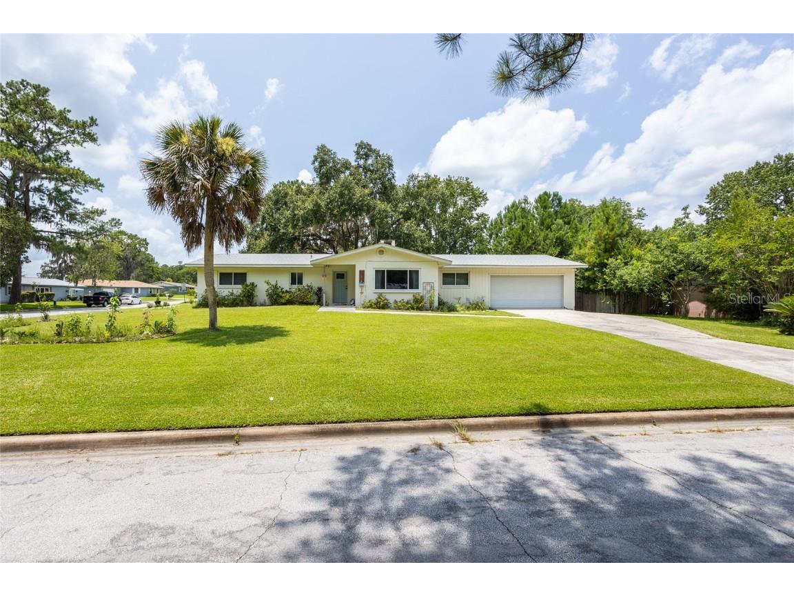 426 NW 98 Street Gainesville FL 32607 U8207946 image1