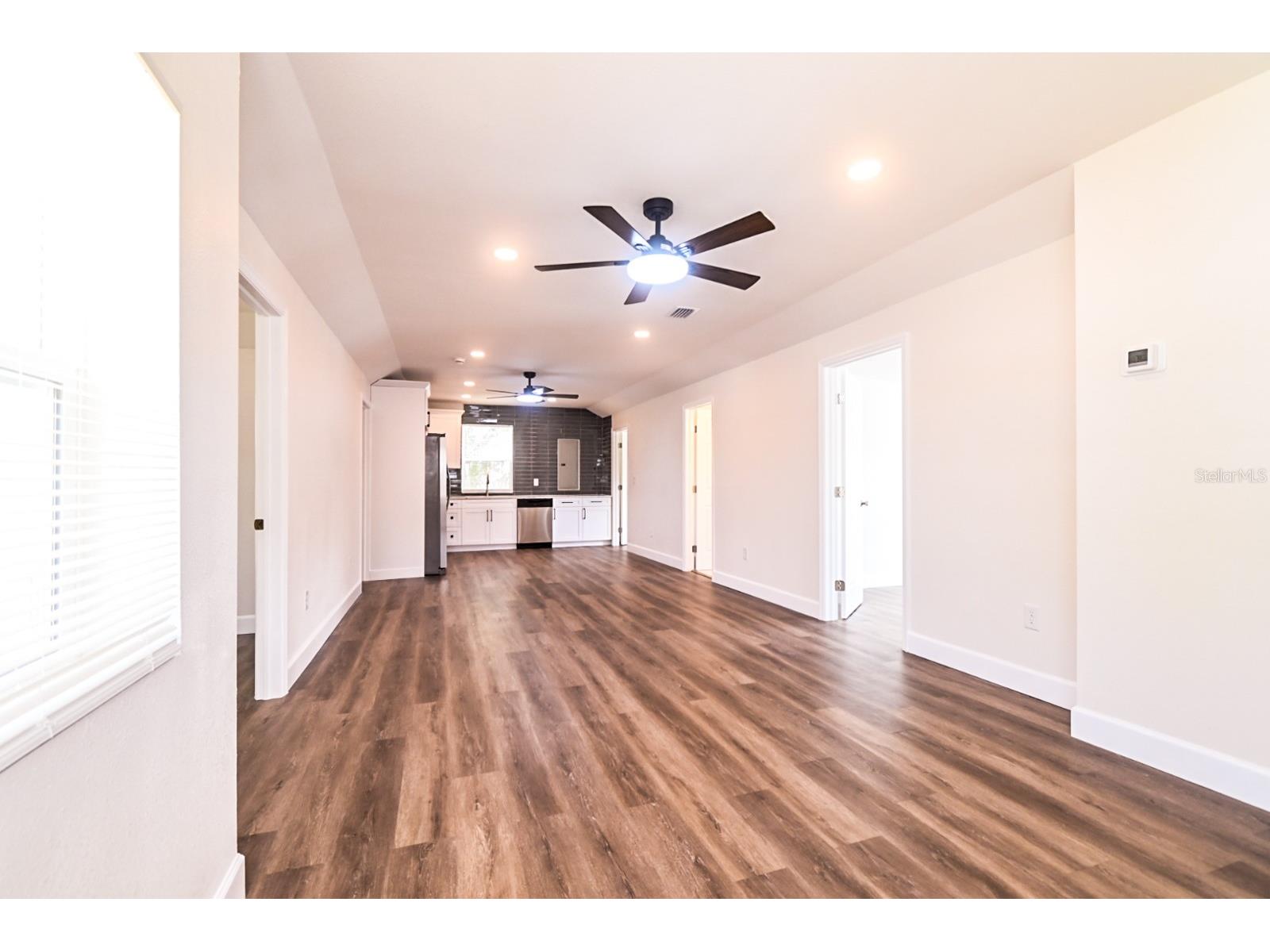 426 S Disston Avenue Tarpon Springs FL 34689 TB8484298 image11