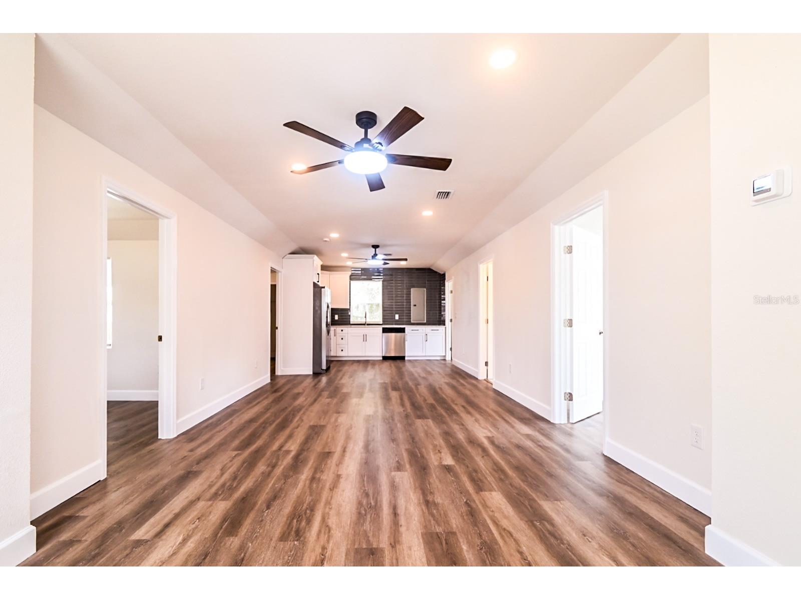 426 S Disston Avenue Tarpon Springs FL 34689 TB8484298 image12