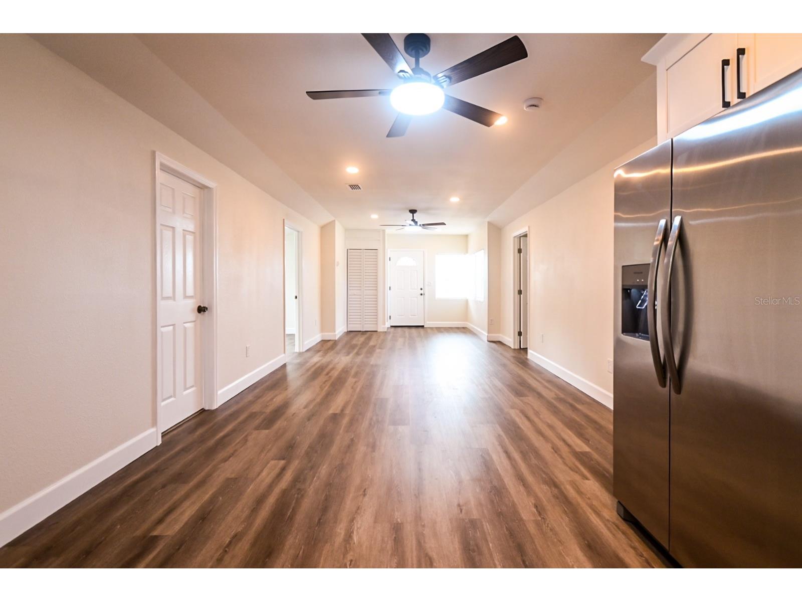 426 S Disston Avenue Tarpon Springs FL 34689 TB8484298 image17