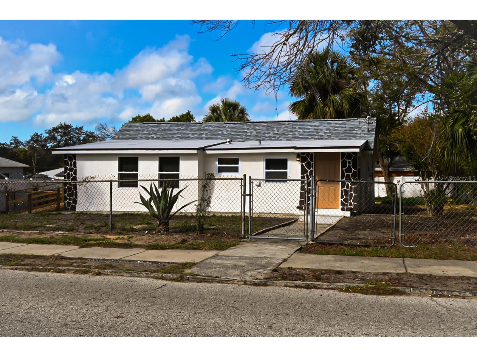 426 S Disston Avenue Tarpon Springs FL 34689 TB8484298 image2