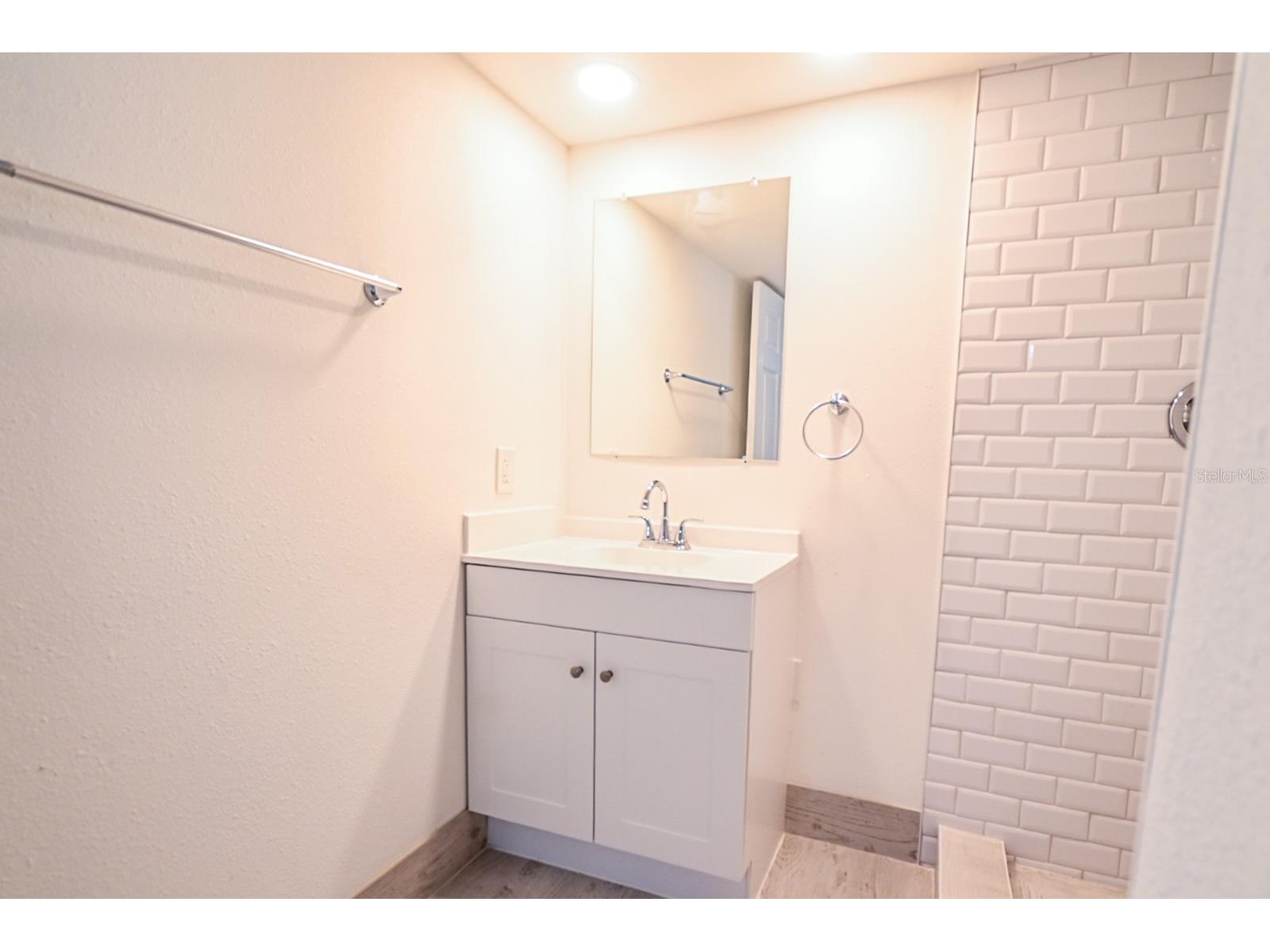 426 S Disston Avenue Tarpon Springs FL 34689 TB8484298 image23