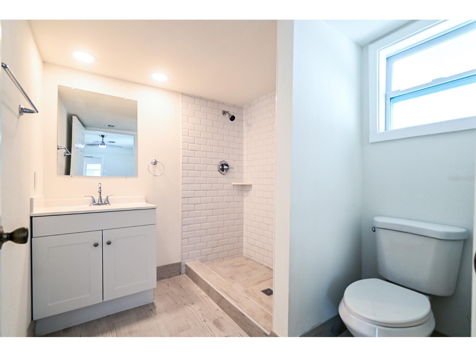 426 S Disston Avenue Tarpon Springs FL 34689 TB8484298 image25