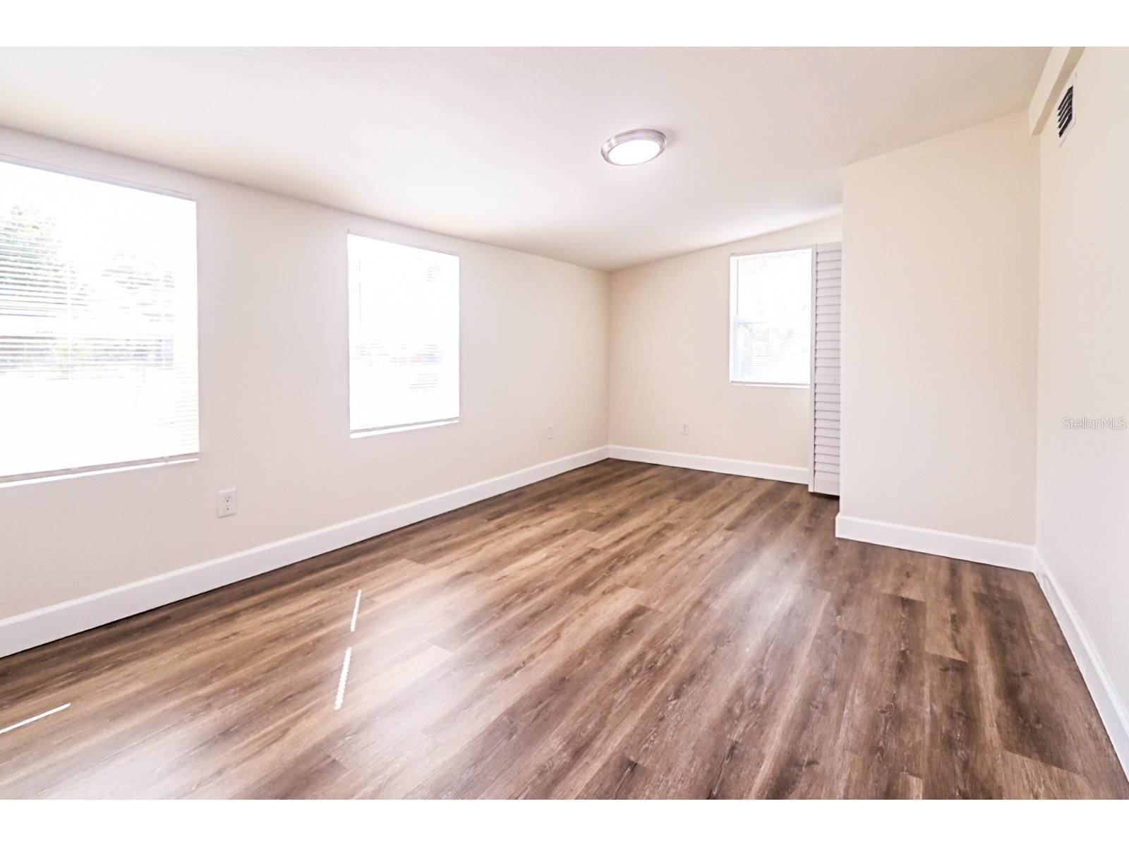 426 S Disston Avenue Tarpon Springs FL 34689 TB8484298 image26