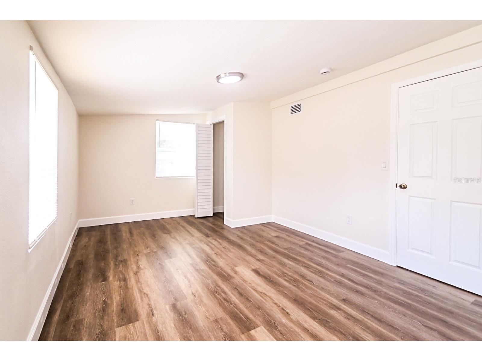 426 S Disston Avenue Tarpon Springs FL 34689 TB8484298 image27