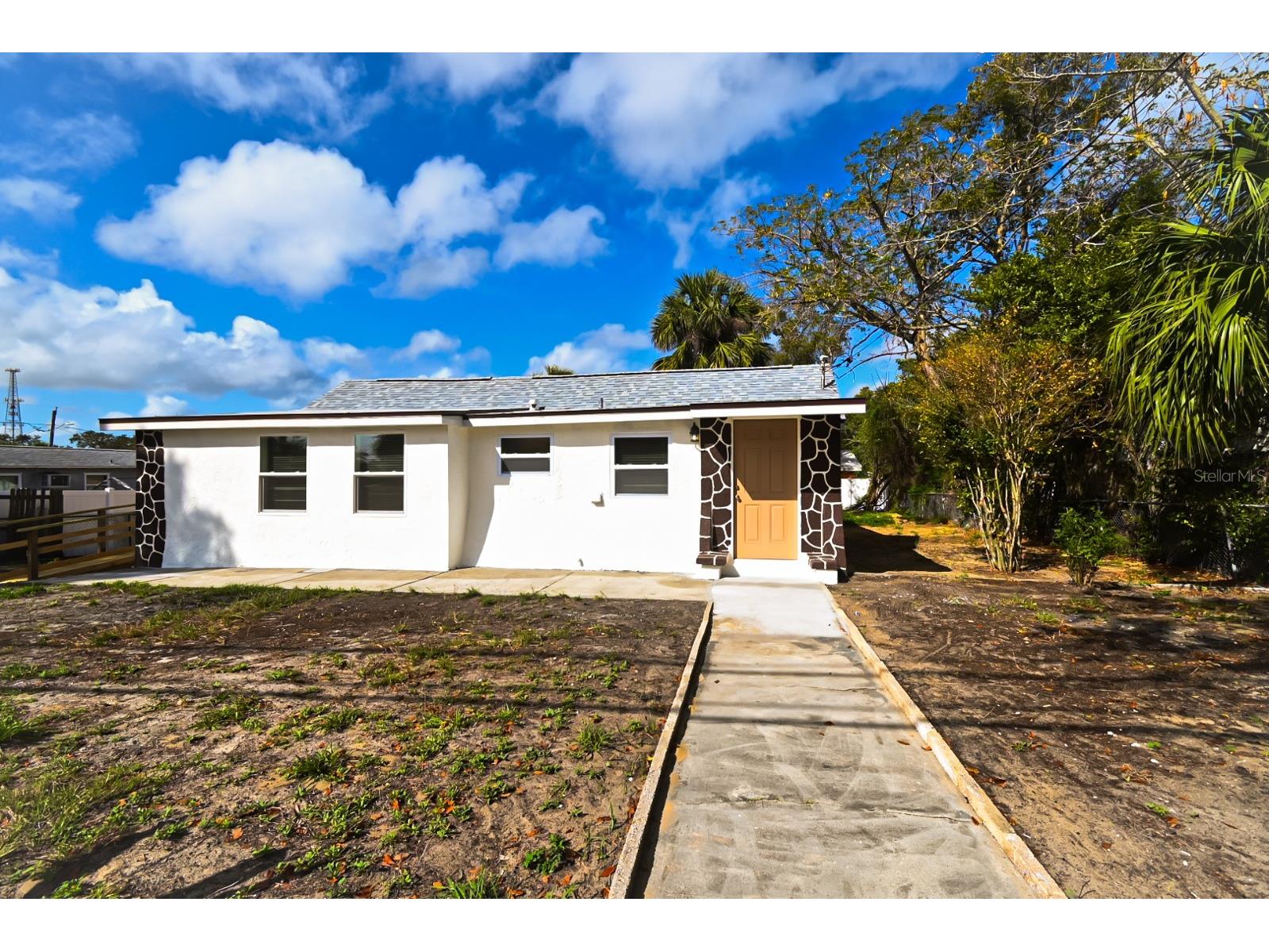 426 S Disston Avenue Tarpon Springs FL 34689 TB8484298 image3