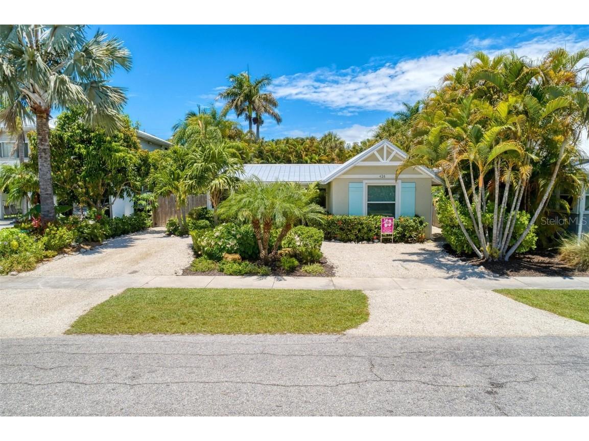 426 Spring Avenue Anna Maria FL 34216 J960688 image1