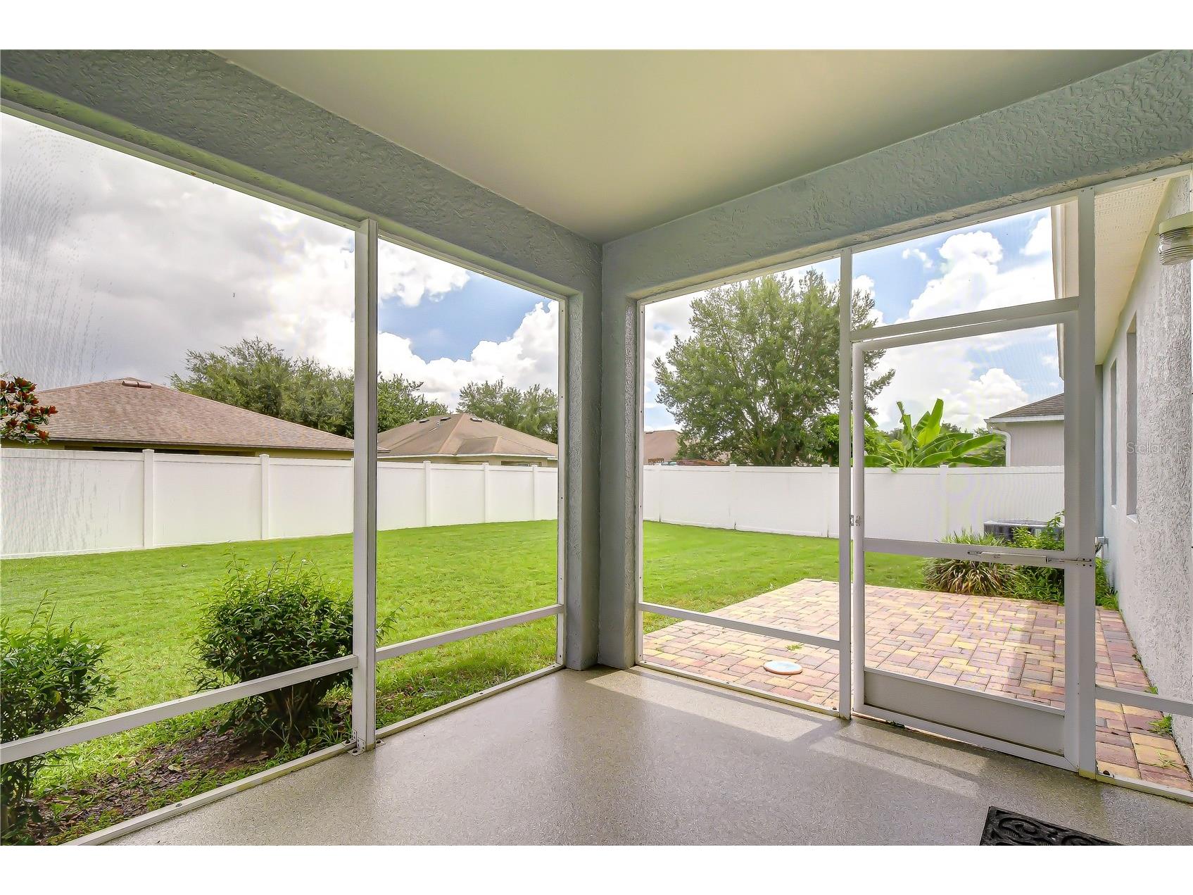 426 Summerlyn Drive Valrico FL 33594 TB8526517 image22