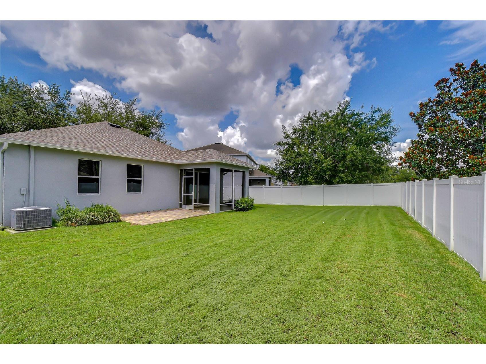 426 Summerlyn Drive Valrico FL 33594 TB8526517 image24