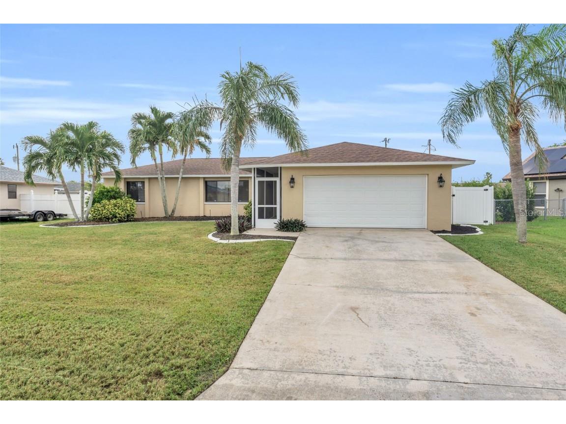 426 SW 43rd Terrace Cape Coral FL 33914 C7500297 image1