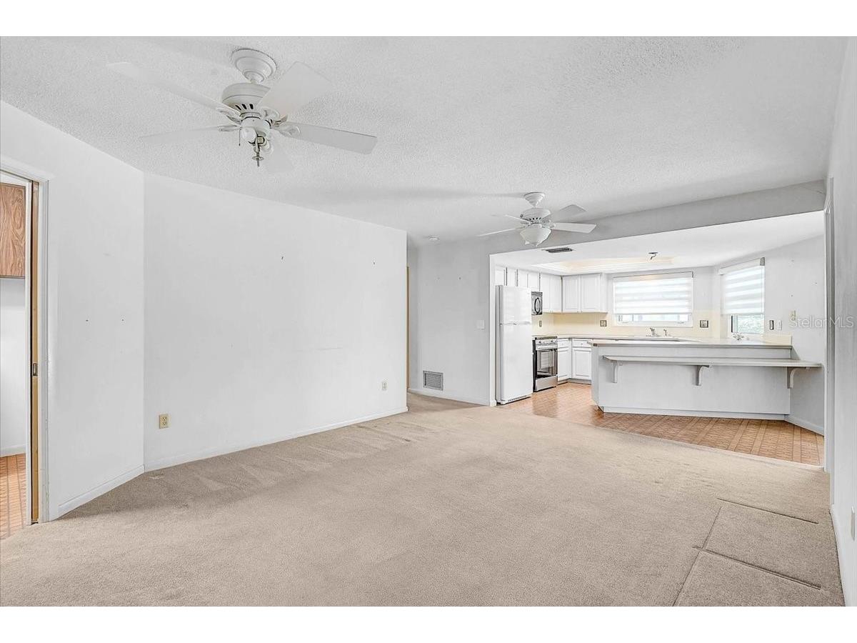 426 Whitfield Avenue Sarasota FL 34243 A4697567 image11