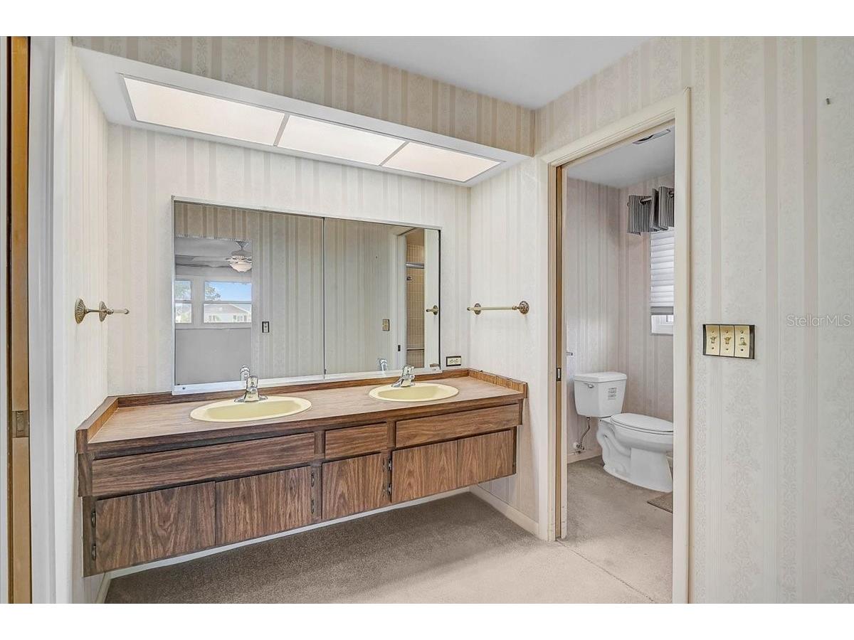 426 Whitfield Avenue Sarasota FL 34243 A4697567 image23