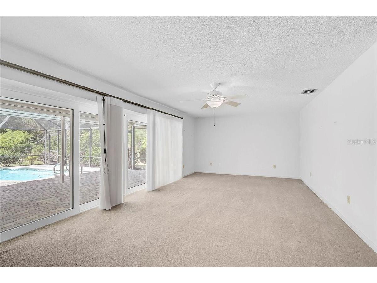 426 Whitfield Avenue Sarasota FL 34243 A4697567 image32