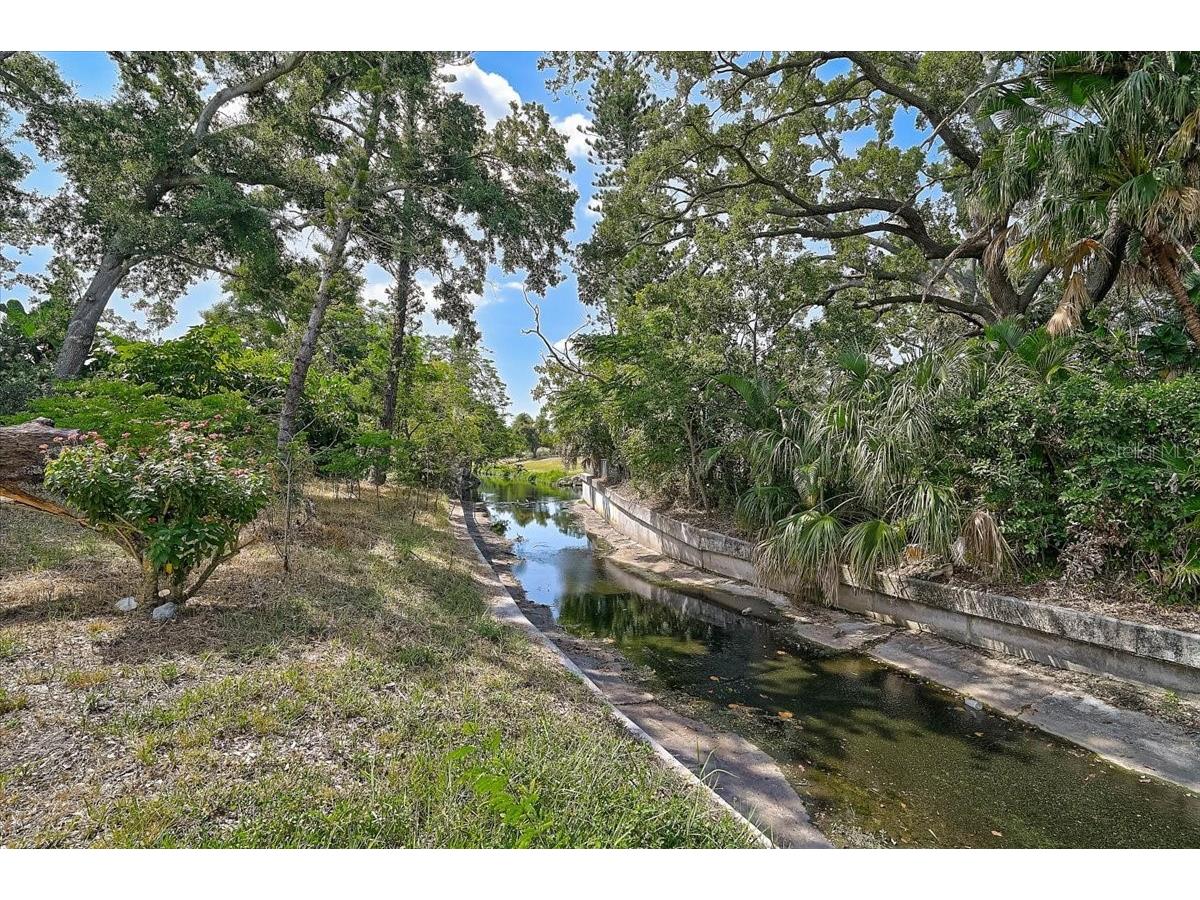 426 Whitfield Avenue Sarasota FL 34243 A4697567 image42