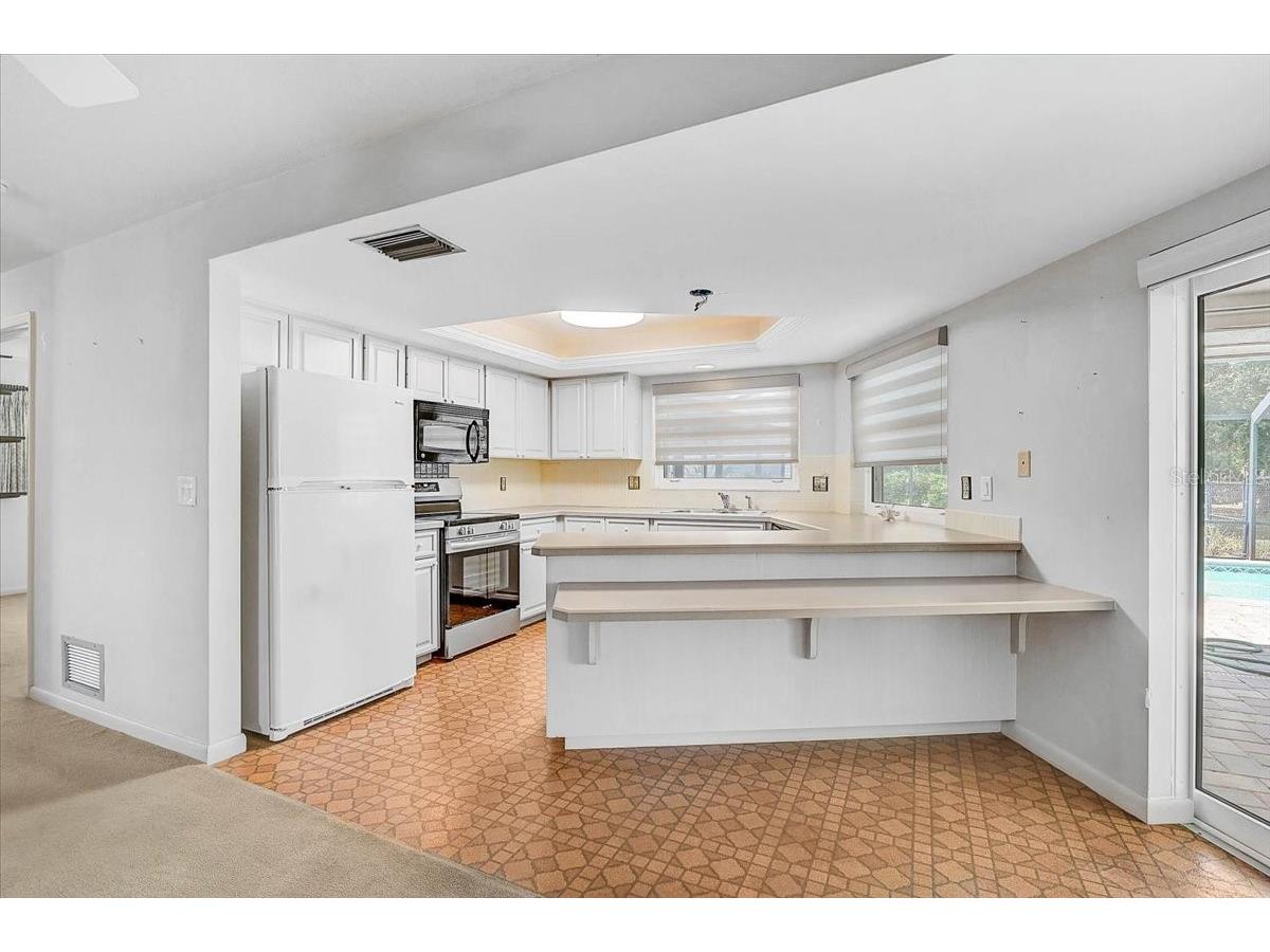 426 Whitfield Avenue Sarasota FL 34243 A4697567 image7