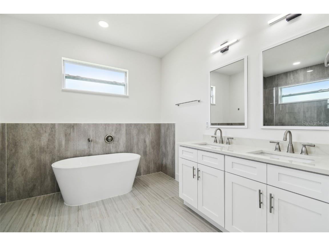 4260 Baudelaire Court Brooksville FL 34604 TB8382591 image10