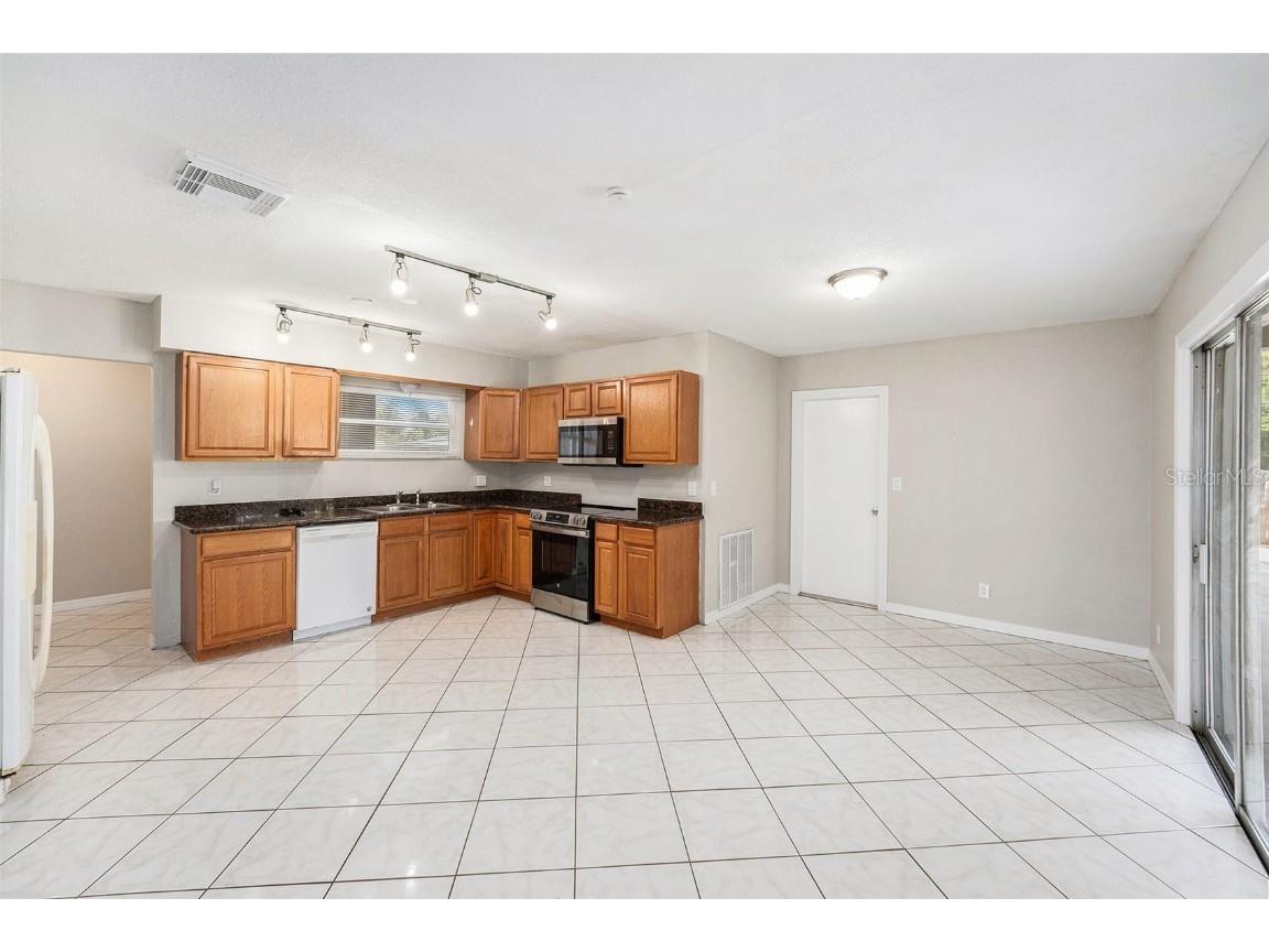 4260 Narvarez Way S Saint Petersburg FL 33712 O6362965 image6