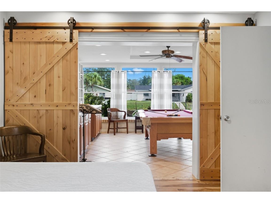 4261 14th Street NE Saint Petersburg FL 33703 TB8434466 image20