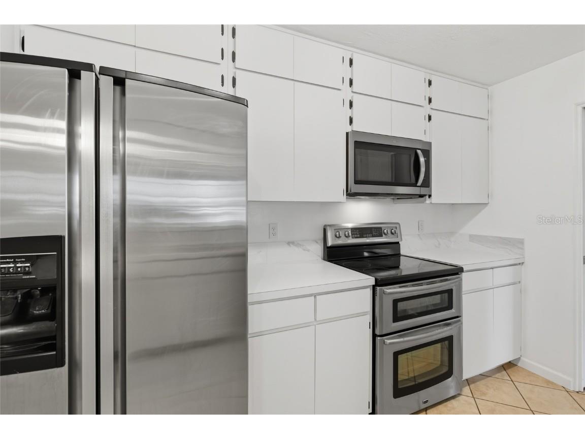 4261 14th Street NE Saint Petersburg FL 33703 TB8434466 image29