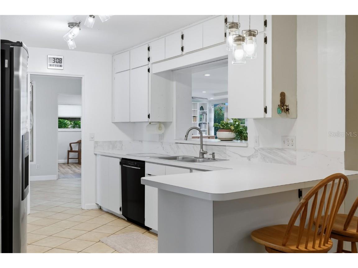 4261 14th Street NE Saint Petersburg FL 33703 TB8434466 image30