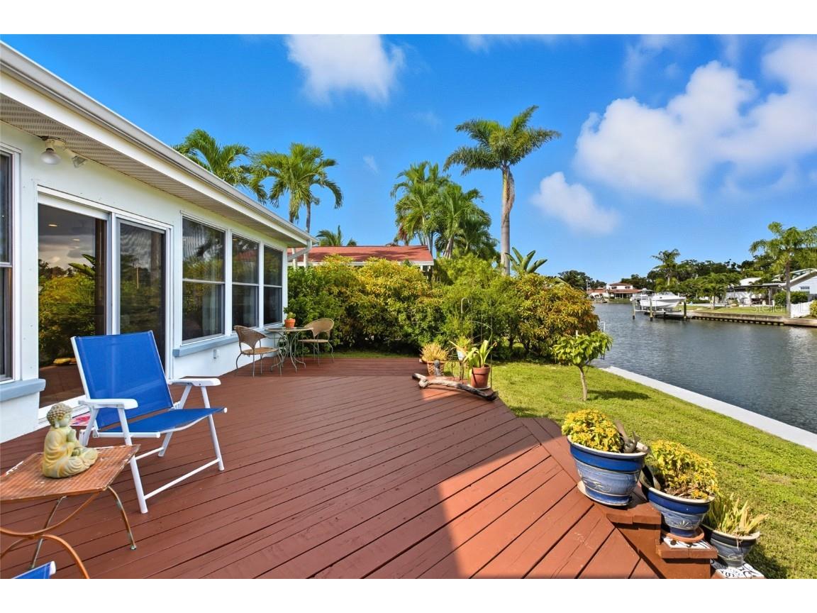 4261 14th Street NE Saint Petersburg FL 33703 TB8434466 image44