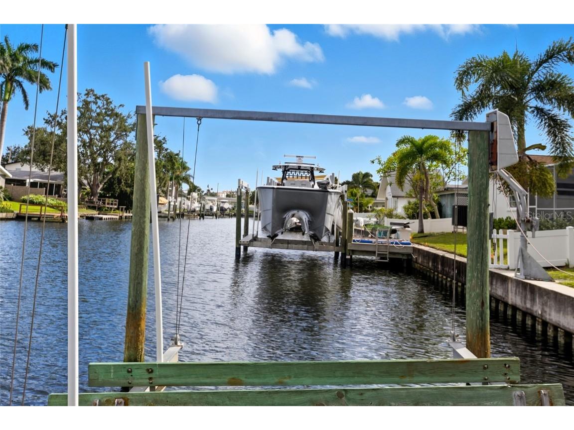 4261 14th Street NE Saint Petersburg FL 33703 TB8434466 image45