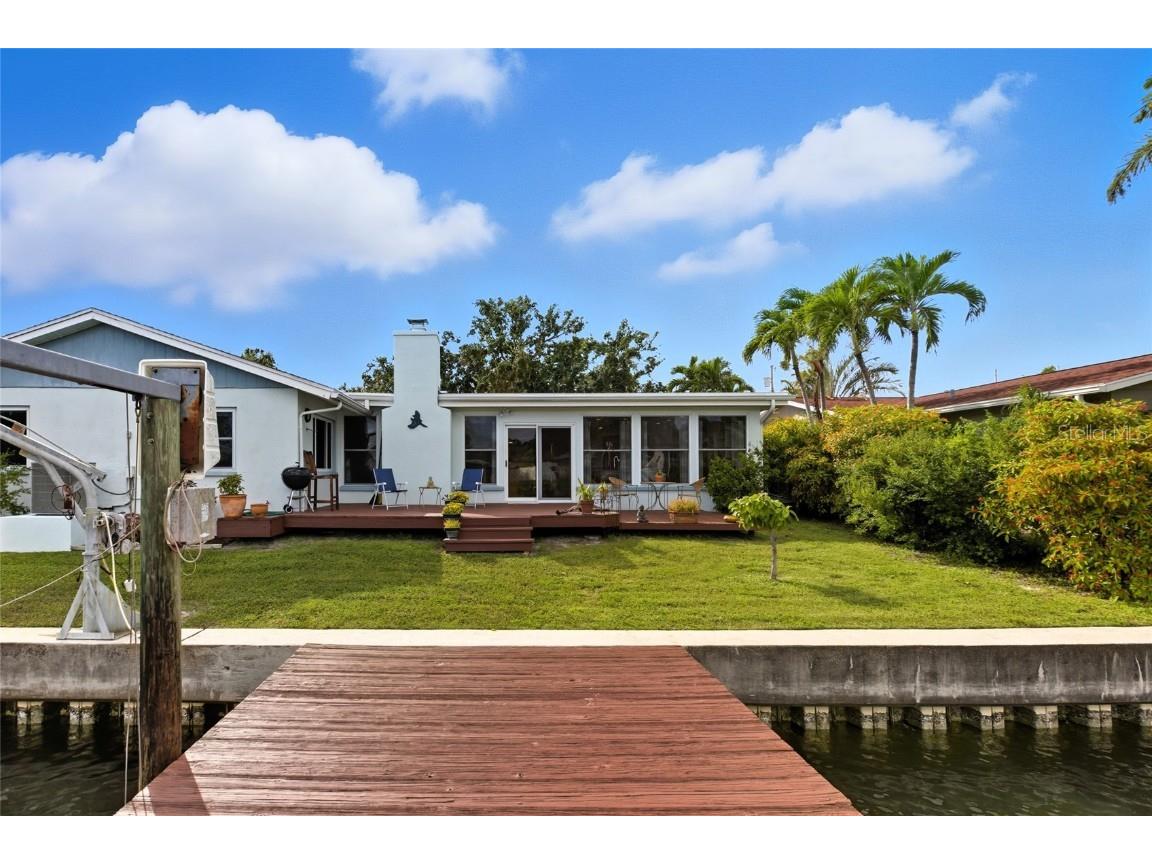 4261 14th Street NE Saint Petersburg FL 33703 TB8434466 image46