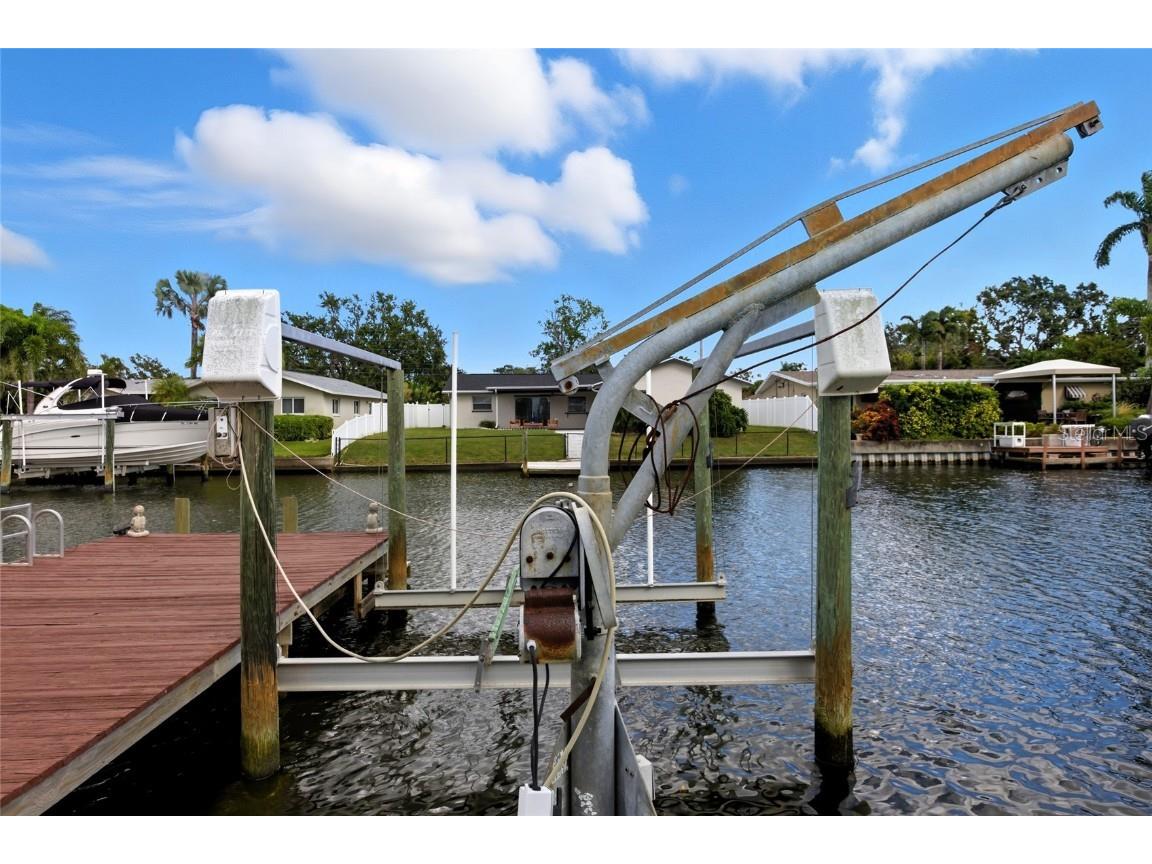 4261 14th Street NE Saint Petersburg FL 33703 TB8434466 image47