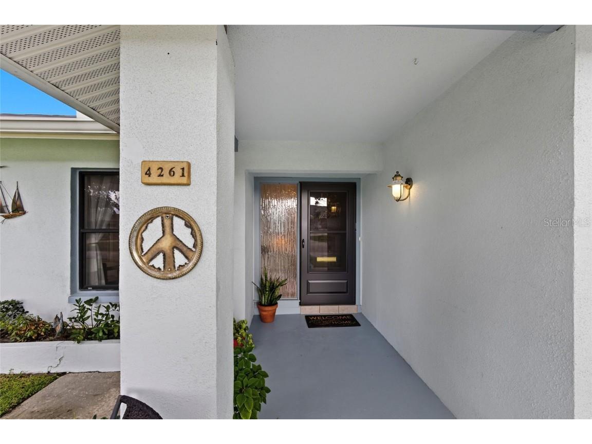 4261 14th Street NE Saint Petersburg FL 33703 TB8434466 image50