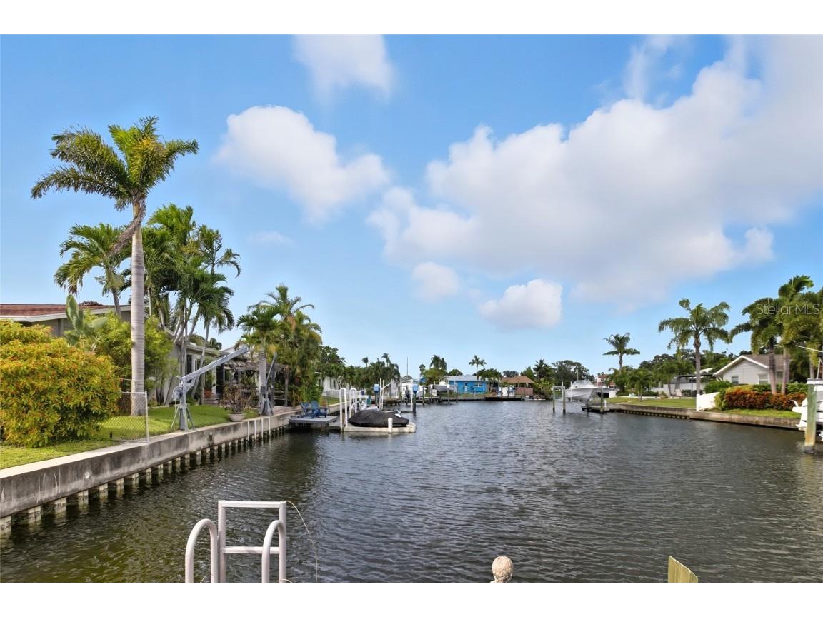 4261 14th Street NE Saint Petersburg FL 33703 TB8434466 image6