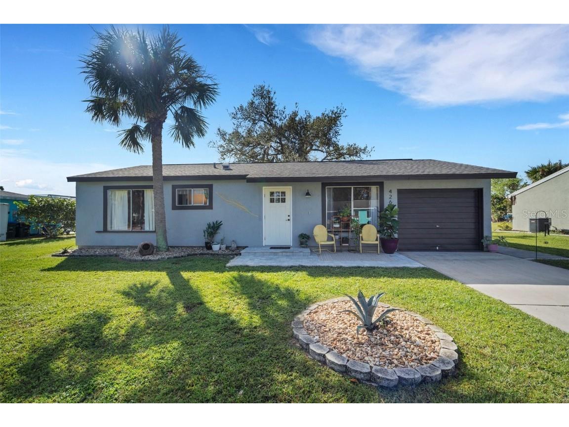 4261 Hartsook Avenue North Port FL 34287 A4628028 image1